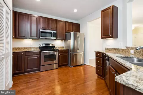8440 Ice Crystal Dr #E, Laurel, MD 20723 photo 12
