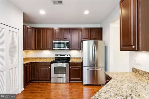 8440 Ice Crystal Dr #E, Laurel, MD 20723 photo 13