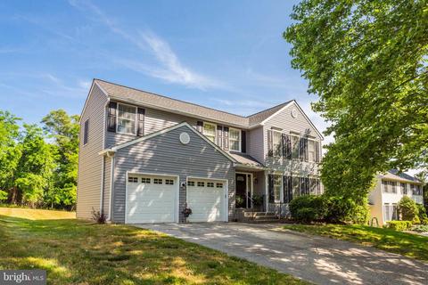 9912 Springfield Dr, Ellicott City, MD 21042