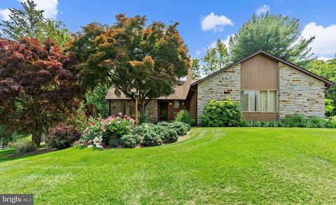 9051 Furrow Ave, Ellicott City, MD 21042