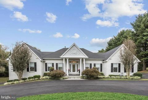 8203 Reservoir Rd, Fulton, MD 20759
