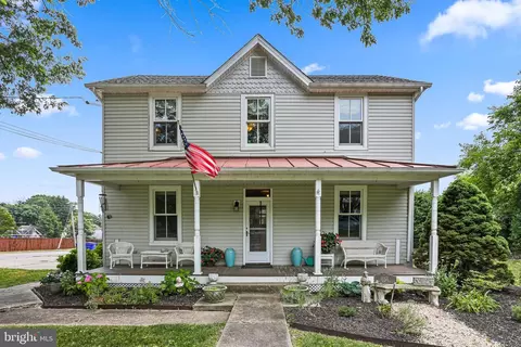8831 Baltimore St, Savage, MD 20763