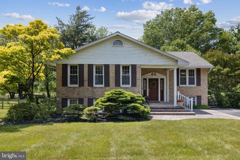 4020 Arjay Cir, Ellicott City, MD 21042