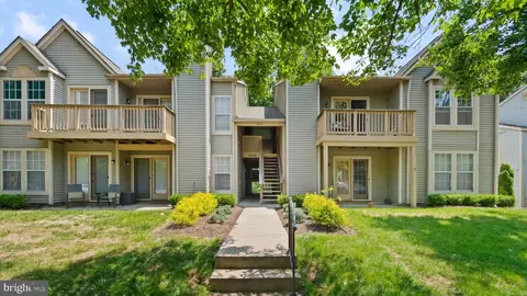 4716 Dorsey Hall Dr #501, Ellicott City, MD 21042