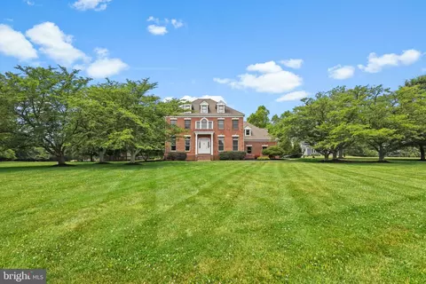 13900 Kennard Dr, Glenelg, MD 21737