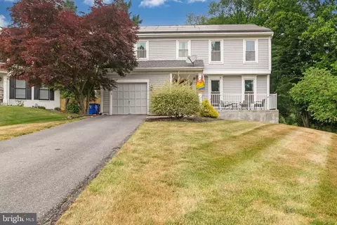 8418 Freedom Ct, Columbia, MD 21045