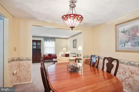 8001 Nicky Ct, Laurel, MD 20723 photo 6