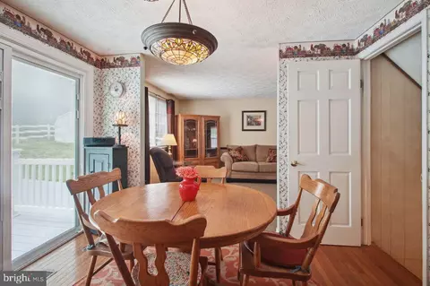 8001 Nicky Ct, Laurel, MD 20723 photo 8