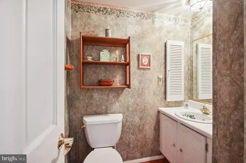 8001 Nicky Ct, Laurel, MD 20723 photo 21