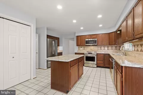 6003 Middlewater Ct, Columbia, MD 21044 photo 17