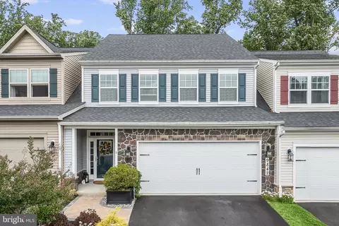 9842 Wilderness Ln, Laurel, MD 20723