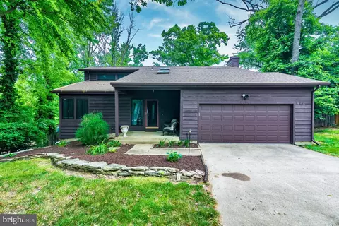 8586 Hayshed Ln, Columbia, MD 21045