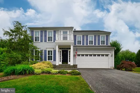 5110 Golden Leaf Ct, Ellicott City, MD 21043