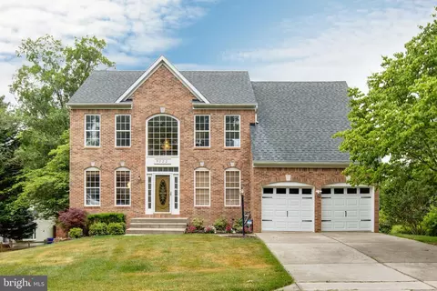 9222 Curtis Dr, Columbia, MD 21045