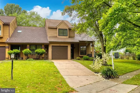 6450 Sewells Orchard Dr, Columbia, MD 21045