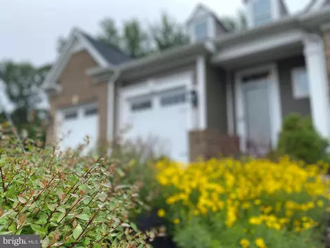 2766 Vardon Ln, Ellicott City, MD 21042