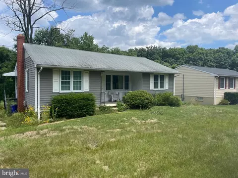6821 Montgomery Rd, Elkridge, MD 21075