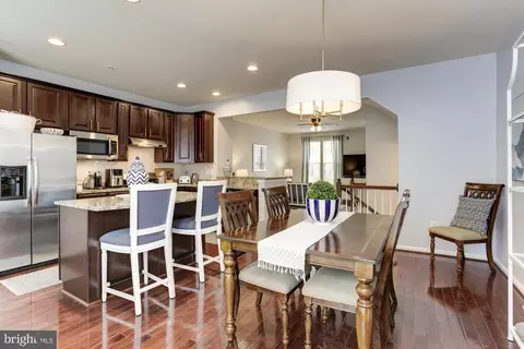 7359 Matchbox Aly, Elkridge, MD 21075