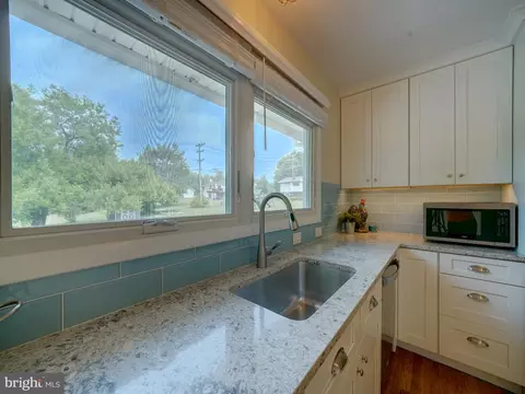 7990 Aladdin Dr, Laurel, MD 20723 photo 19