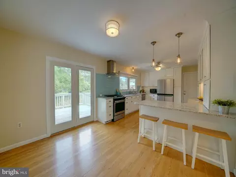 7990 Aladdin Dr, Laurel, MD 20723 photo 10