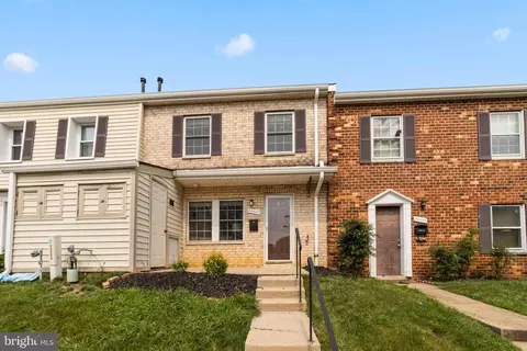 9600 Homestead Ct #E, Laurel, MD 20723