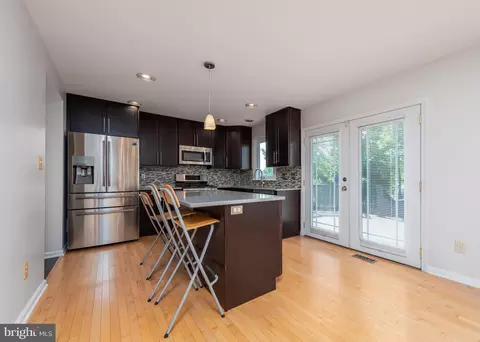 9698 Halstead Ave, Laurel, MD 20723 photo 10