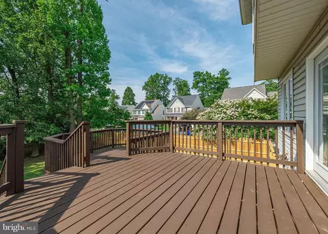 9698 Halstead Ave, Laurel, MD 20723 photo 5