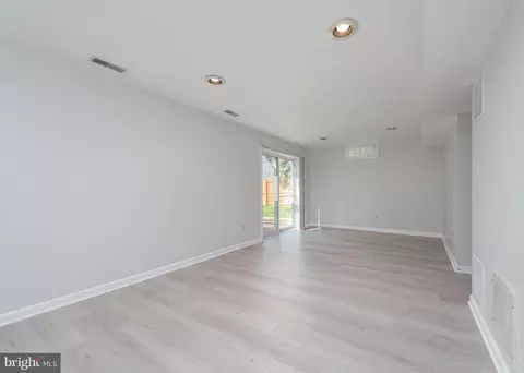 9698 Halstead Ave, Laurel, MD 20723 photo 25