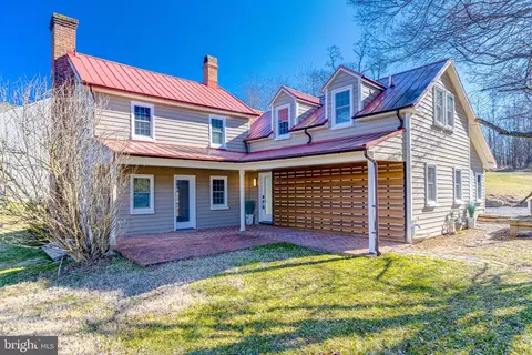 2837 Burrows Ln, Ellicott City, MD 21043