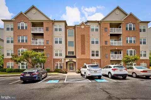 8270 Stone Crop Dr #C, Ellicott City, MD 21043