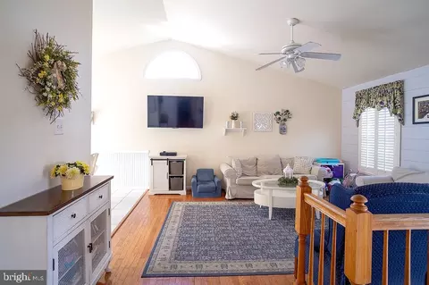 6012 Duckeys Run Rd, Elkridge, MD 21075 photo 24