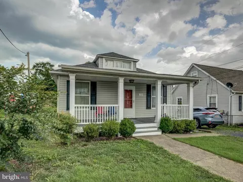 7319 Montgomery Rd, Elkridge, MD 21075