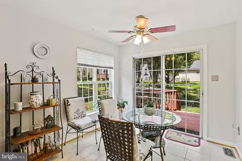 6516 Waving Tree Ct, Columbia, MD 21044 photo 10