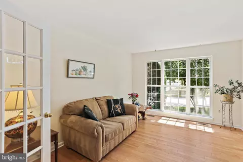 6516 Waving Tree Ct, Columbia, MD 21044 photo 7