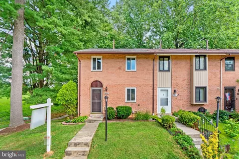 9362 Reader Ln, Columbia, MD 21045