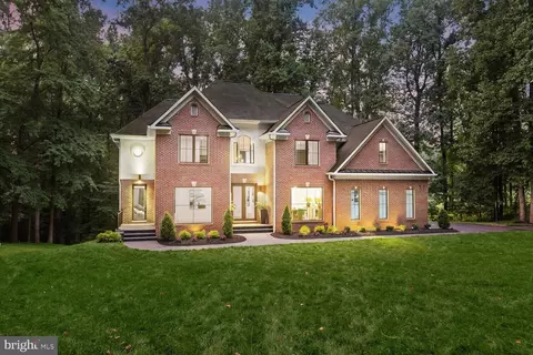 13517 Silent Lake Dr, Clarksville, MD 21029