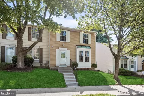 5721 Rowanberry Dr #304, Elkridge, MD 21075