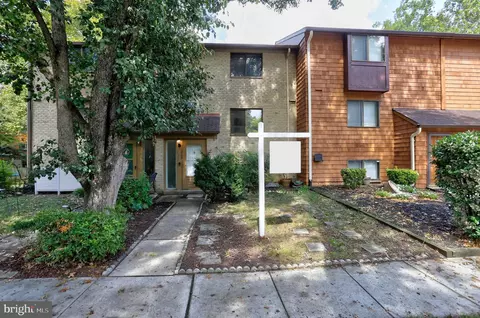 7337 Kerry Hill Ct, Columbia, MD 21045