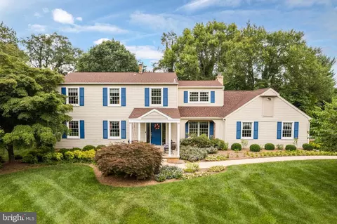 6640 Prestwick Dr, Highland, MD 20777