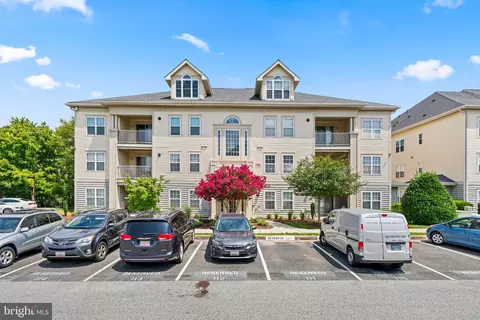 9101 Gracious End Ct #202, Columbia, MD 21046
