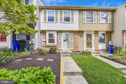 5857 Rowanberry Dr, Elkridge, MD 21075