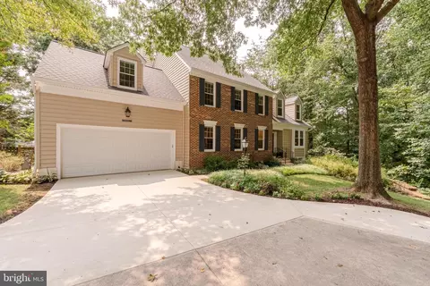 10922 Shadow Ln, Columbia, MD 21044