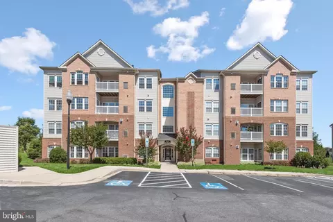 8225 Stone Crop Dr #J, Ellicott City, MD 21043