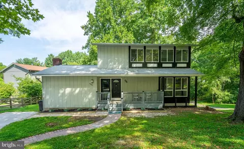 5545 Bluecoat Ln, Columbia, MD 21045
