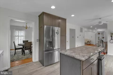 10285 Stansfield Rd, Laurel, MD 20723 photo 12