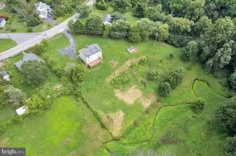 10285 Stansfield Rd, Laurel, MD 20723 photo 38