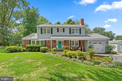 9641 Longview Dr, Ellicott City, MD 21042