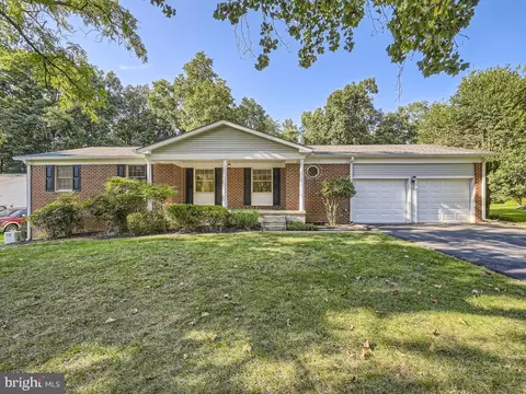9858 Helmwood Ct, Ellicott City, MD 21042