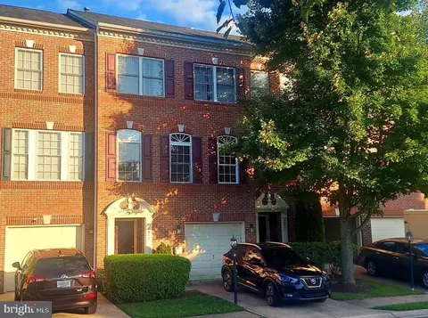 8462 Pamela Way #100, Laurel, MD 20723
