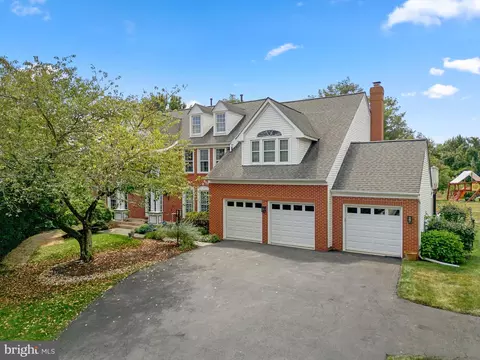 10379 Wetherburn Rd, Woodstock, MD 21163